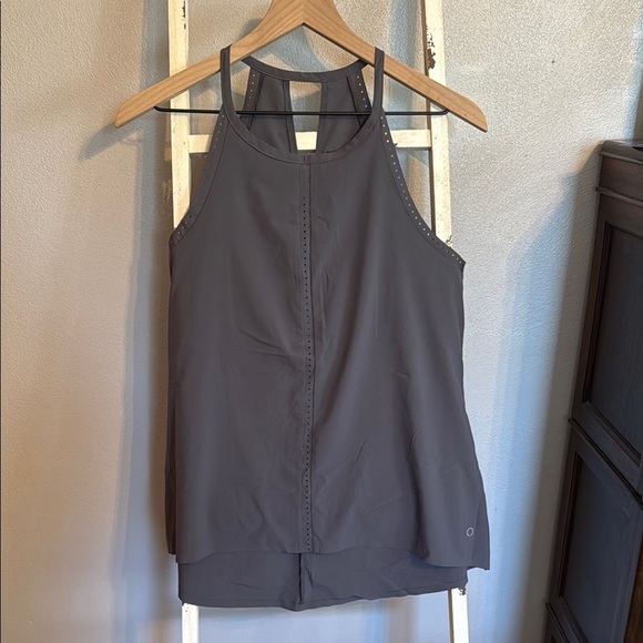 Skora Gray Women's Workout Top Lightweight Size M - Picture 1 of 9